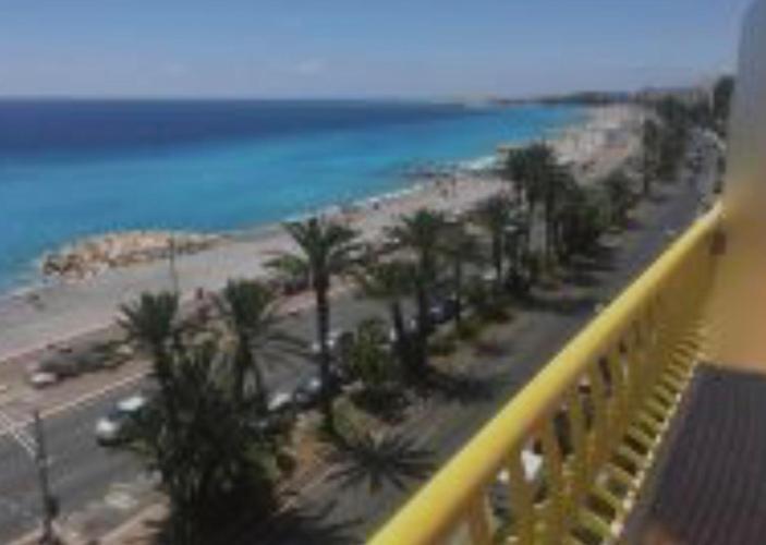 Beachfront Apartment Promenade Des Anglais Nice Eksteriør billede