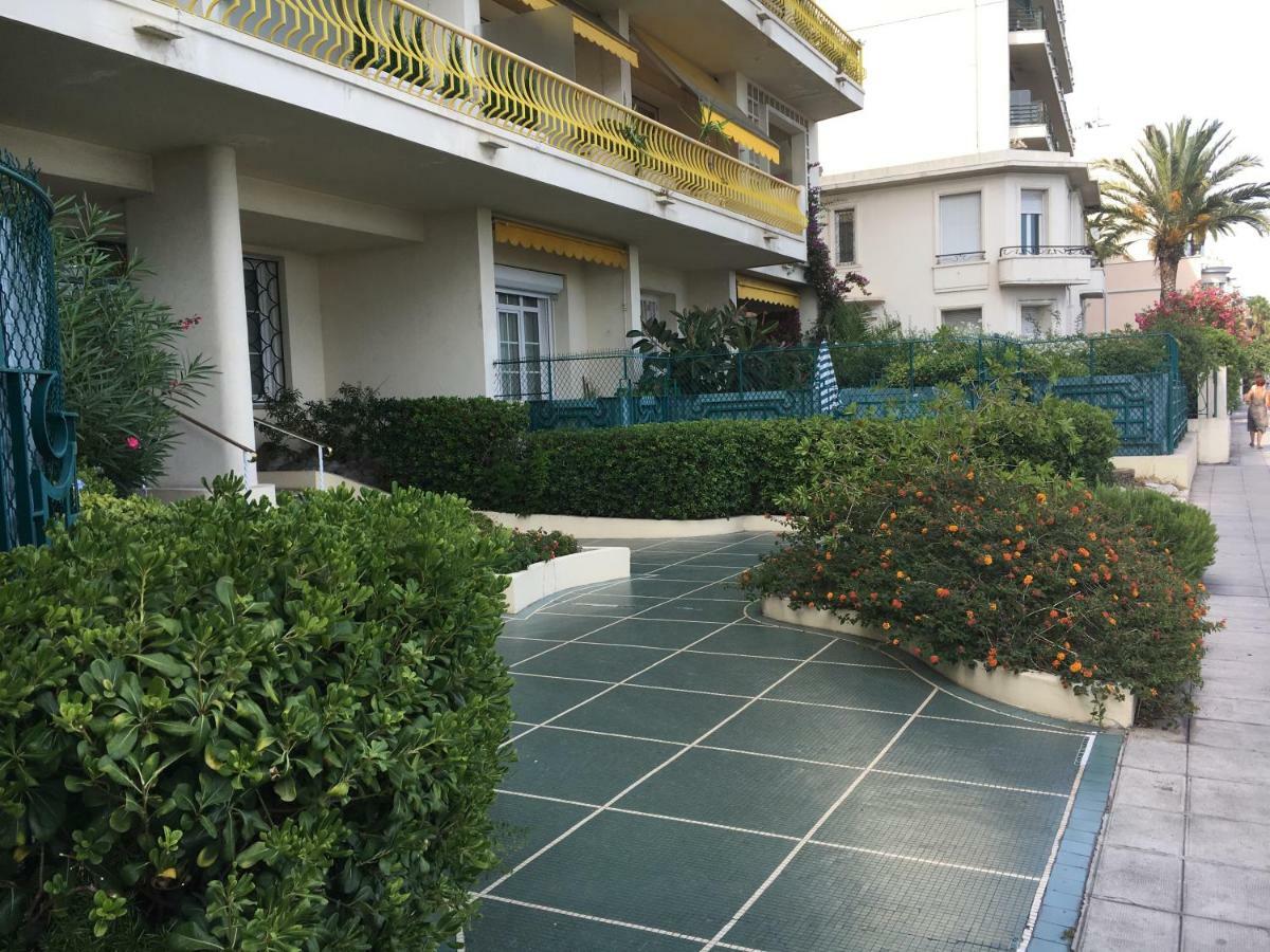 Beachfront Apartment Promenade Des Anglais Nice Eksteriør billede